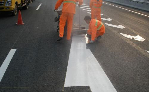 玛纳斯丙烯酸标线涂料